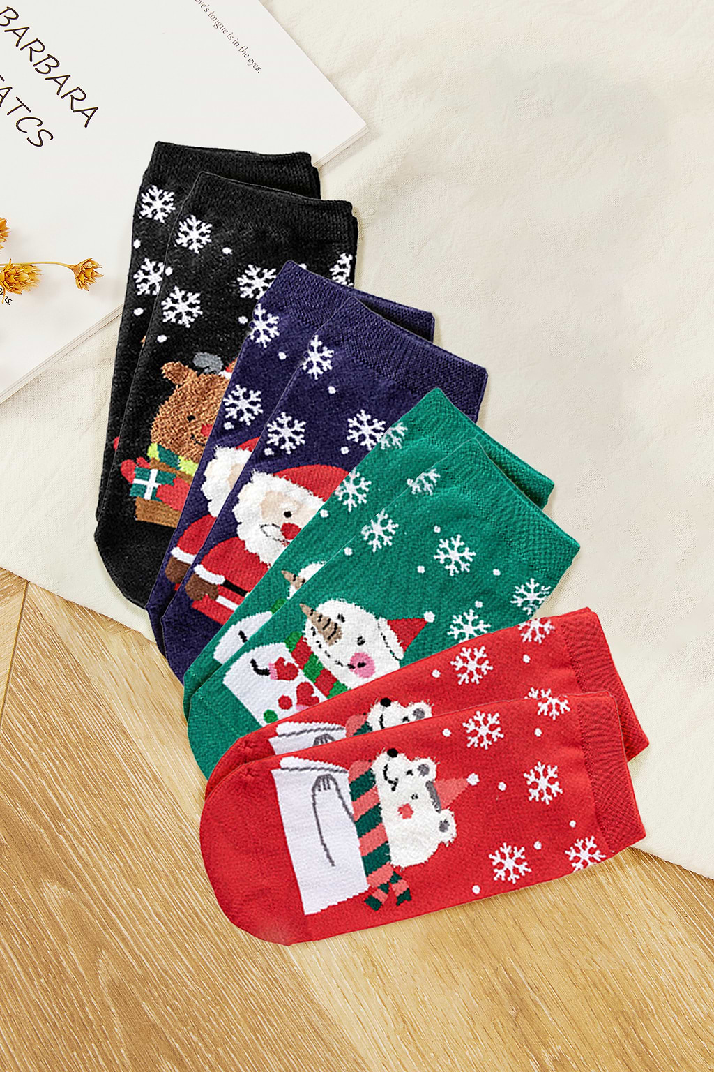 Calcetines tobilleros con estampado navideño