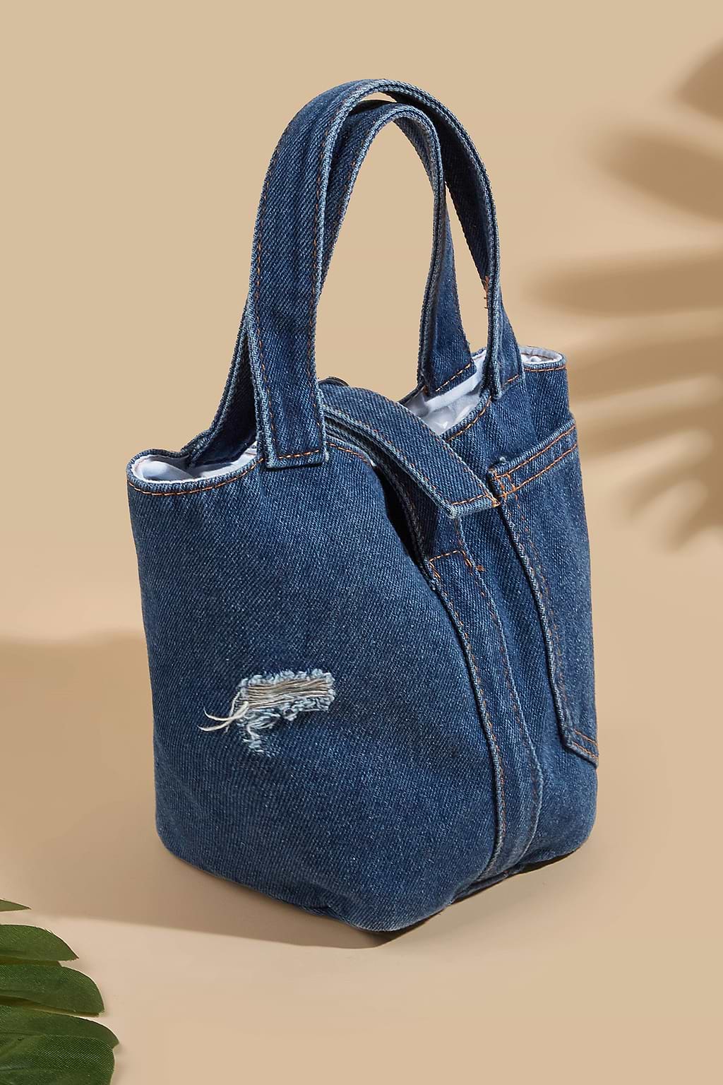 Denim Distressed Handtasche