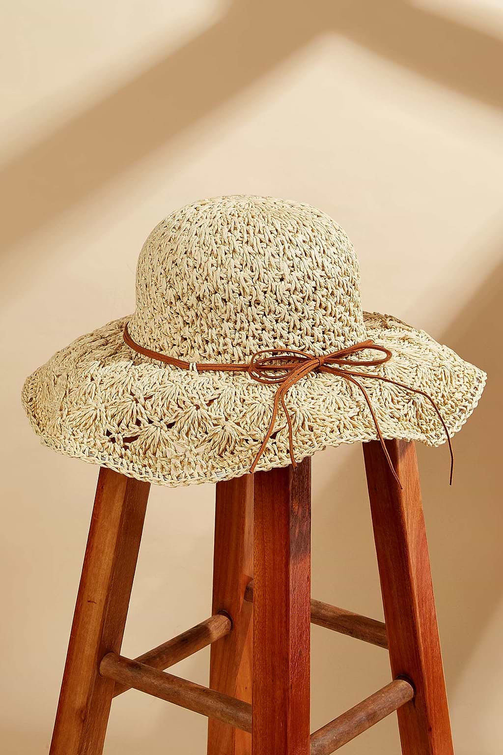 Bow Detail Straw Hat
