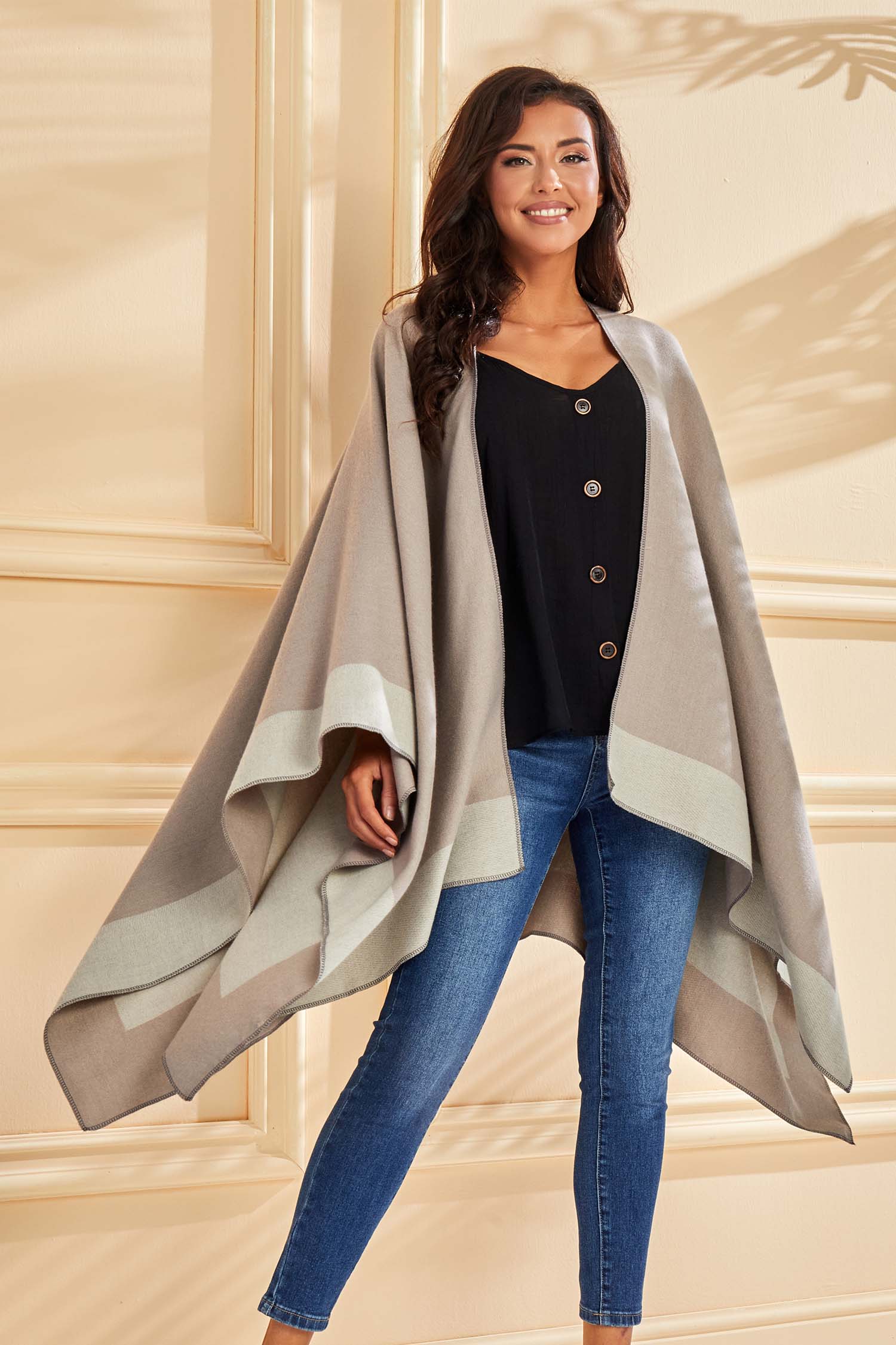 Mantón neutro caqui y beige