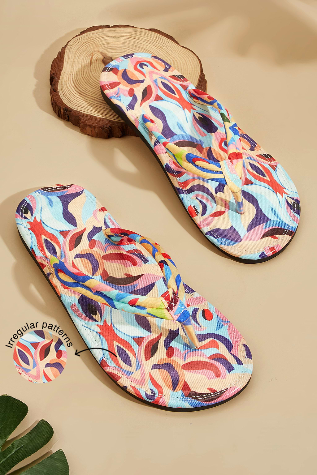 Abstract Round-Toe Flip Flops