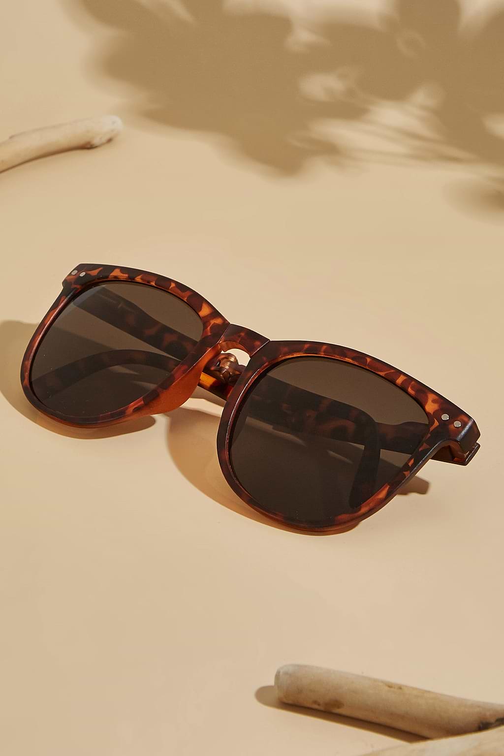 Classic Tortoise Shell Sunglasses