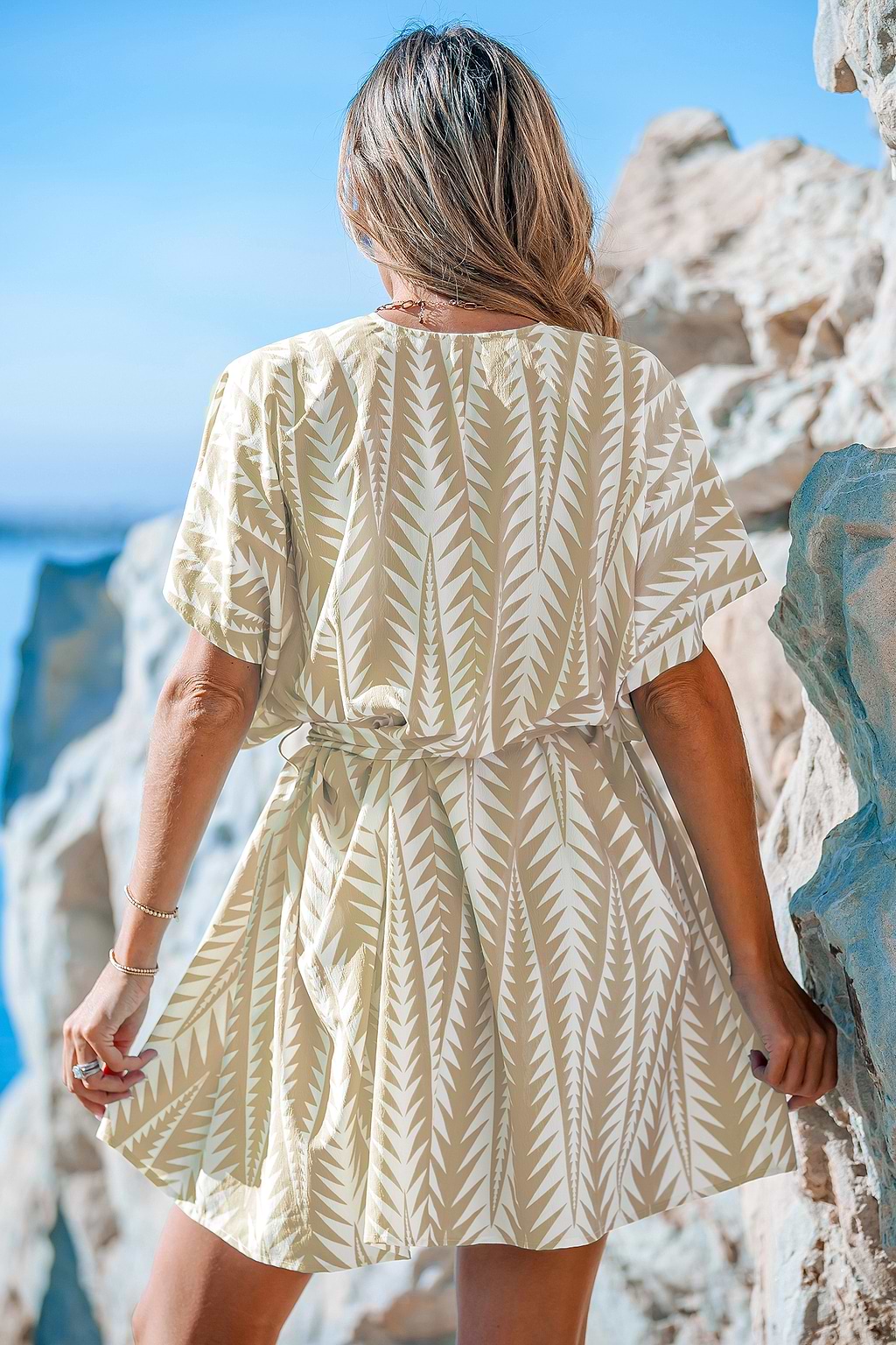 Robe mini blouson à col en V abricot