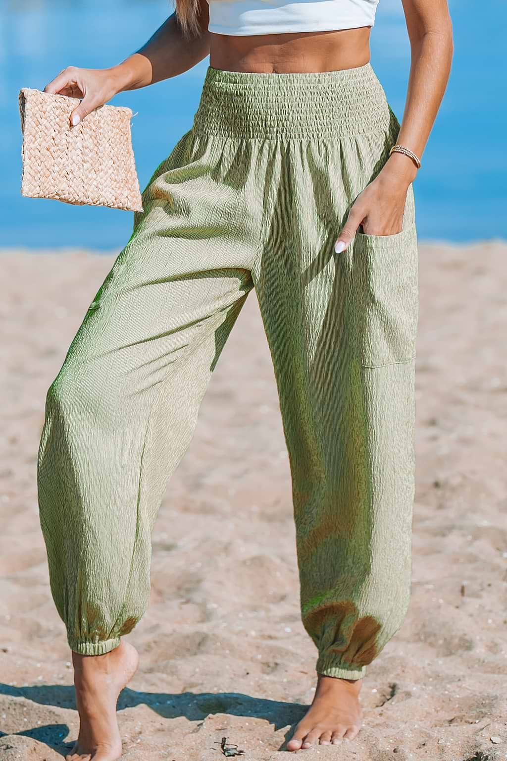 Konisch zulaufende Hose mit Smokingtaschen