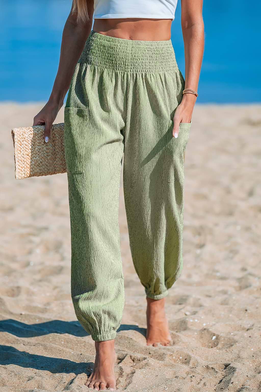 Konisch zulaufende Hose mit Smokingtaschen