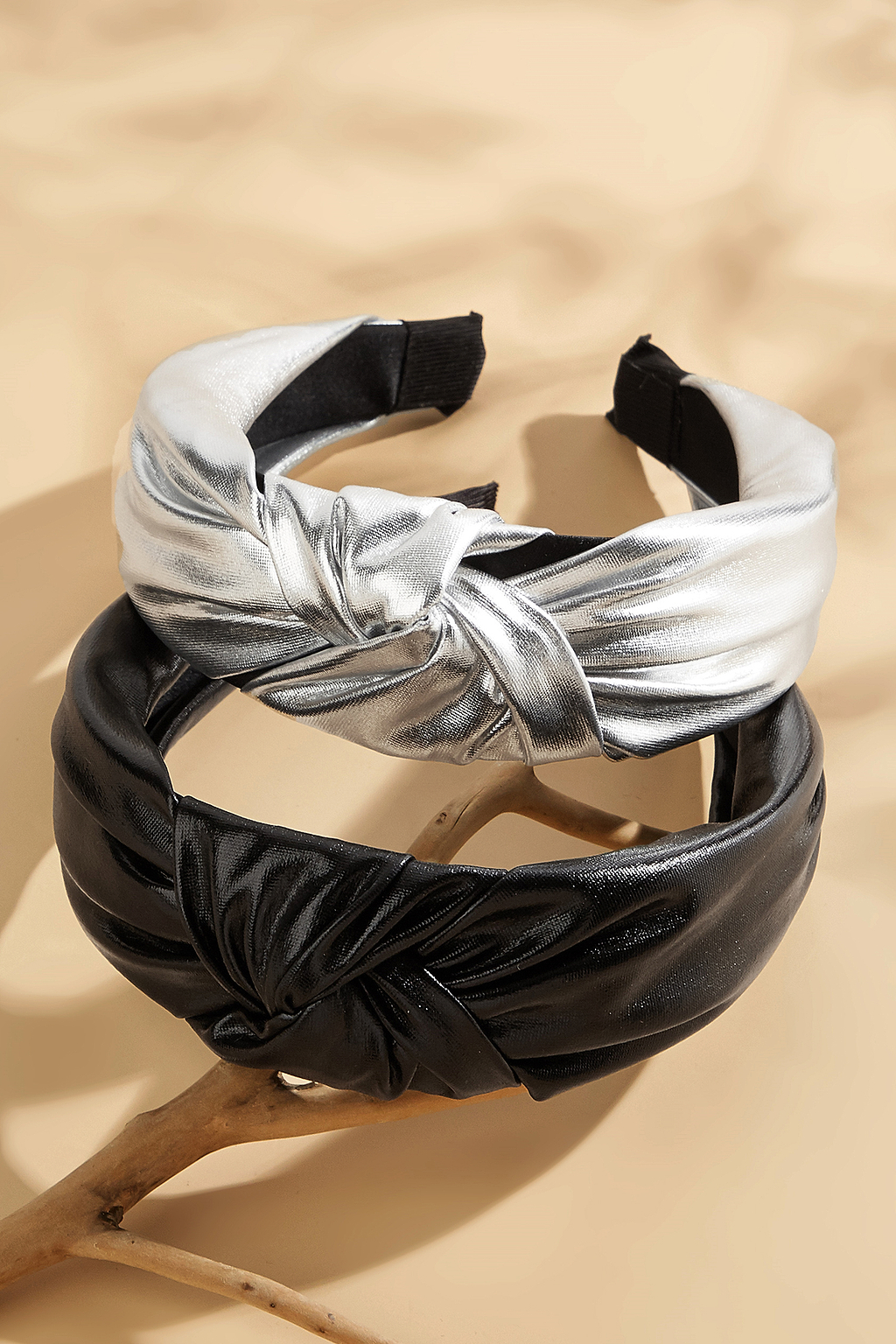 Conjunto de diadema con nudo superior brillante plateado y negro