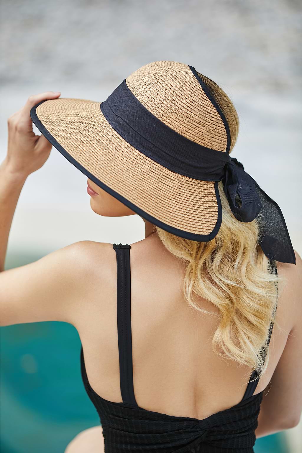 Wide Brim Oversized Bow Straw Visor