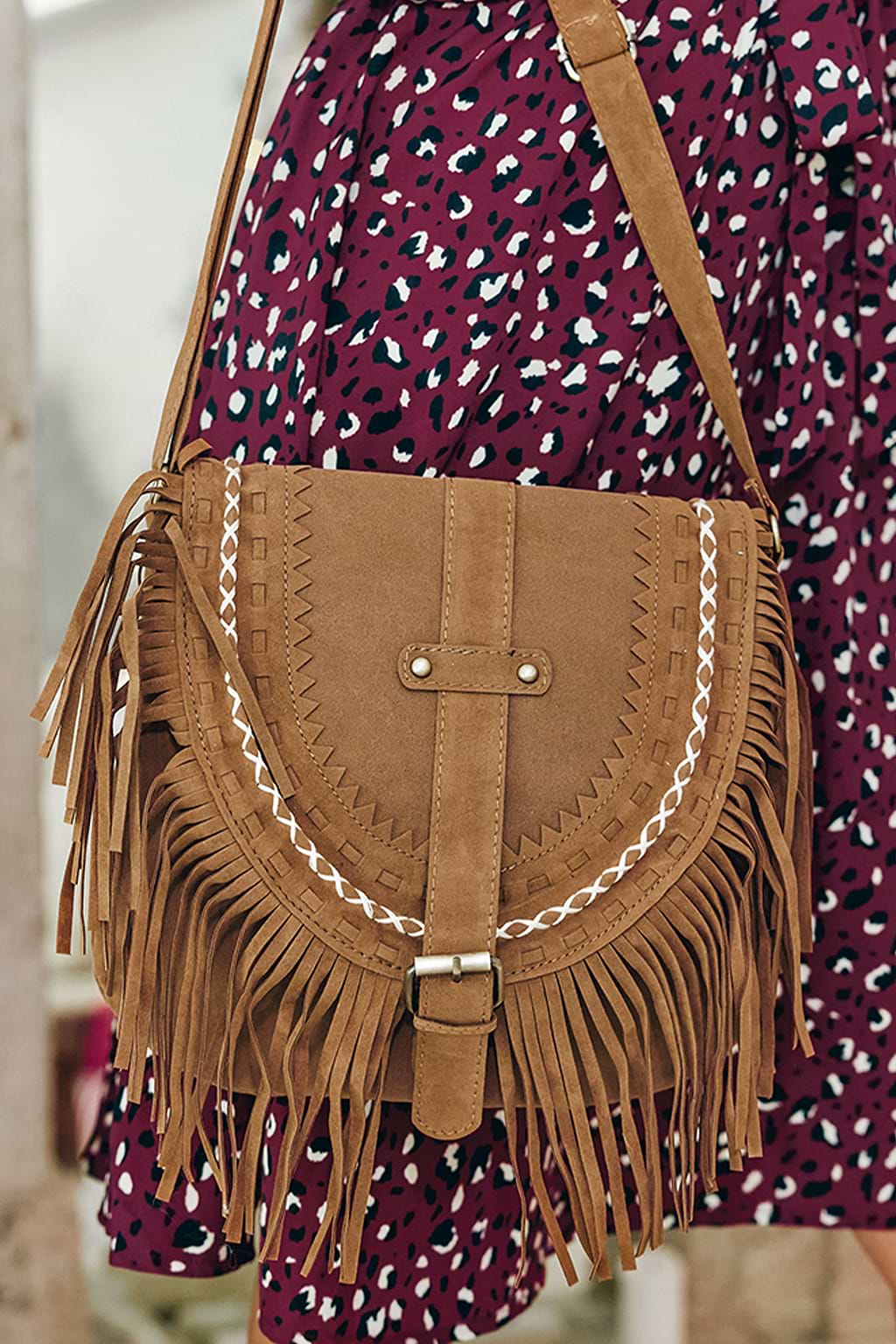 Sac à bandoulière à boucles et franges