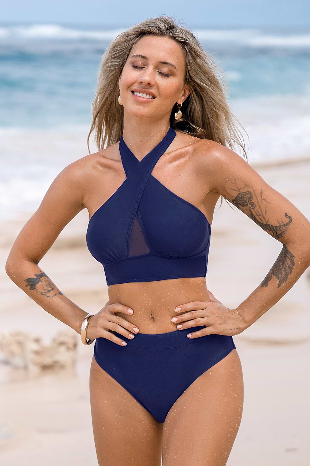 Set di top bikini con scollo all'americana incrociato e pantaloni standard