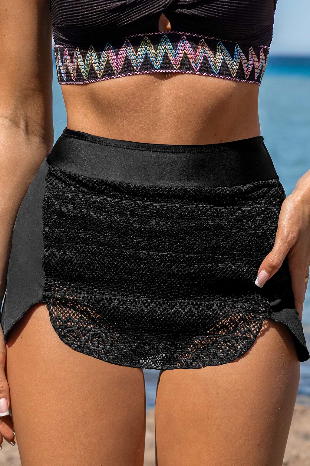 Rock mit hoher Taille und Spitze