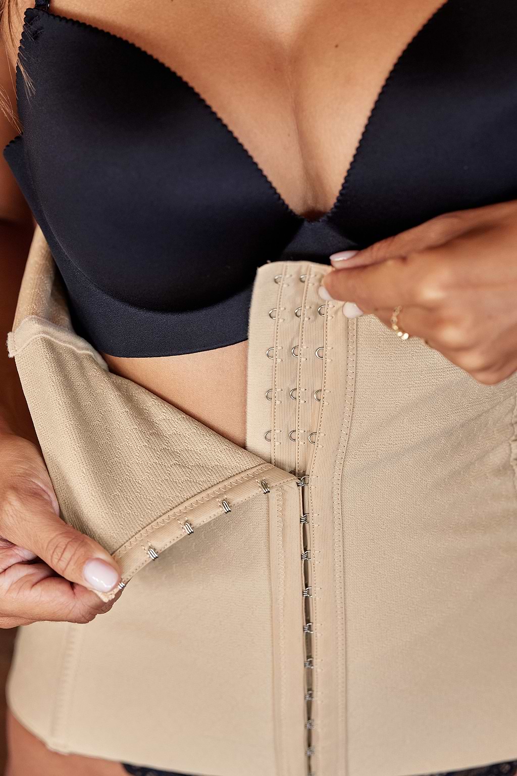 Nude Hook and Eye Tummy Control Waist Trainer