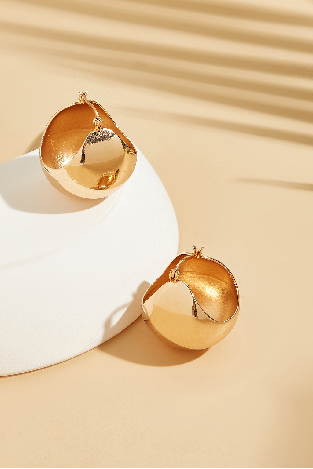 Créoles à bulles en métal doré