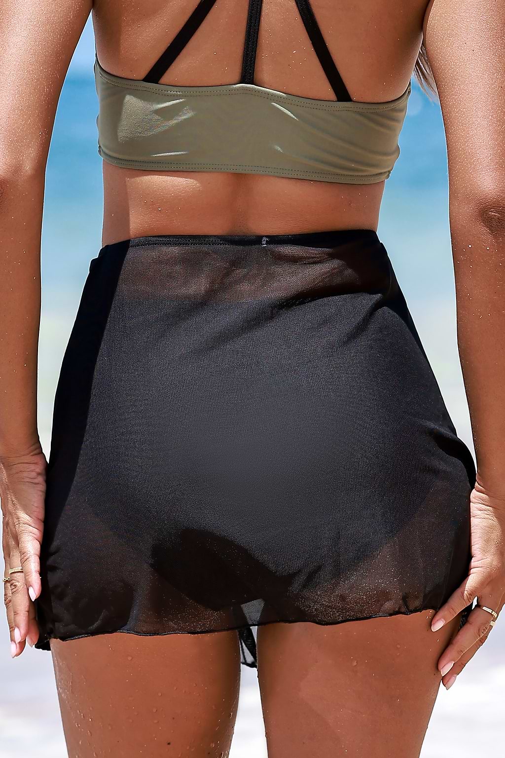 Schwarzer hochgeschlossener Mesh-Baderock