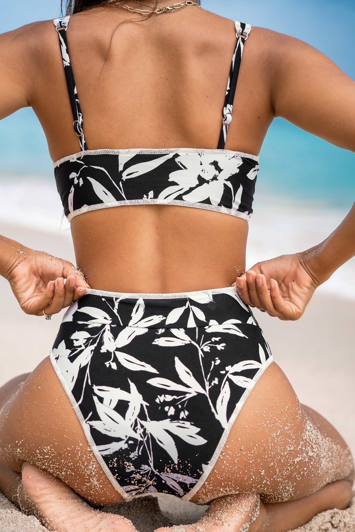 CUPSHE Plunging-V Whipstitch ビキニ ボトムス セット CUPSHE Plunging-V Whipstitch ビキニ ボトムス セット