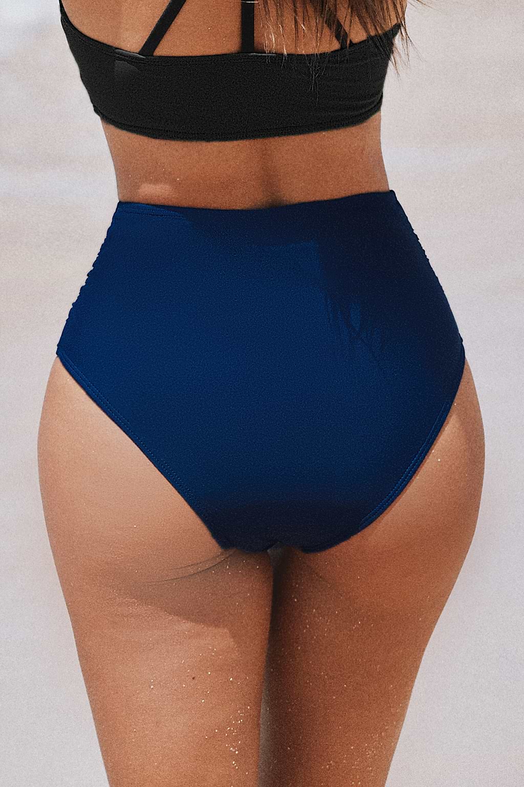 Braguitas atrevidas de talle alto con control de barriga