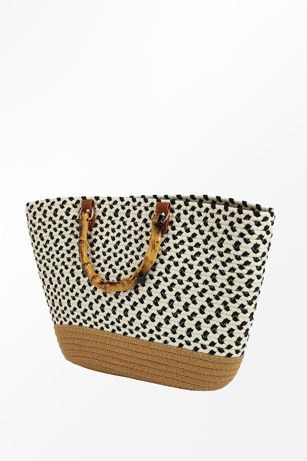 Geflochtene Tragetasche mit Tragegriff oben