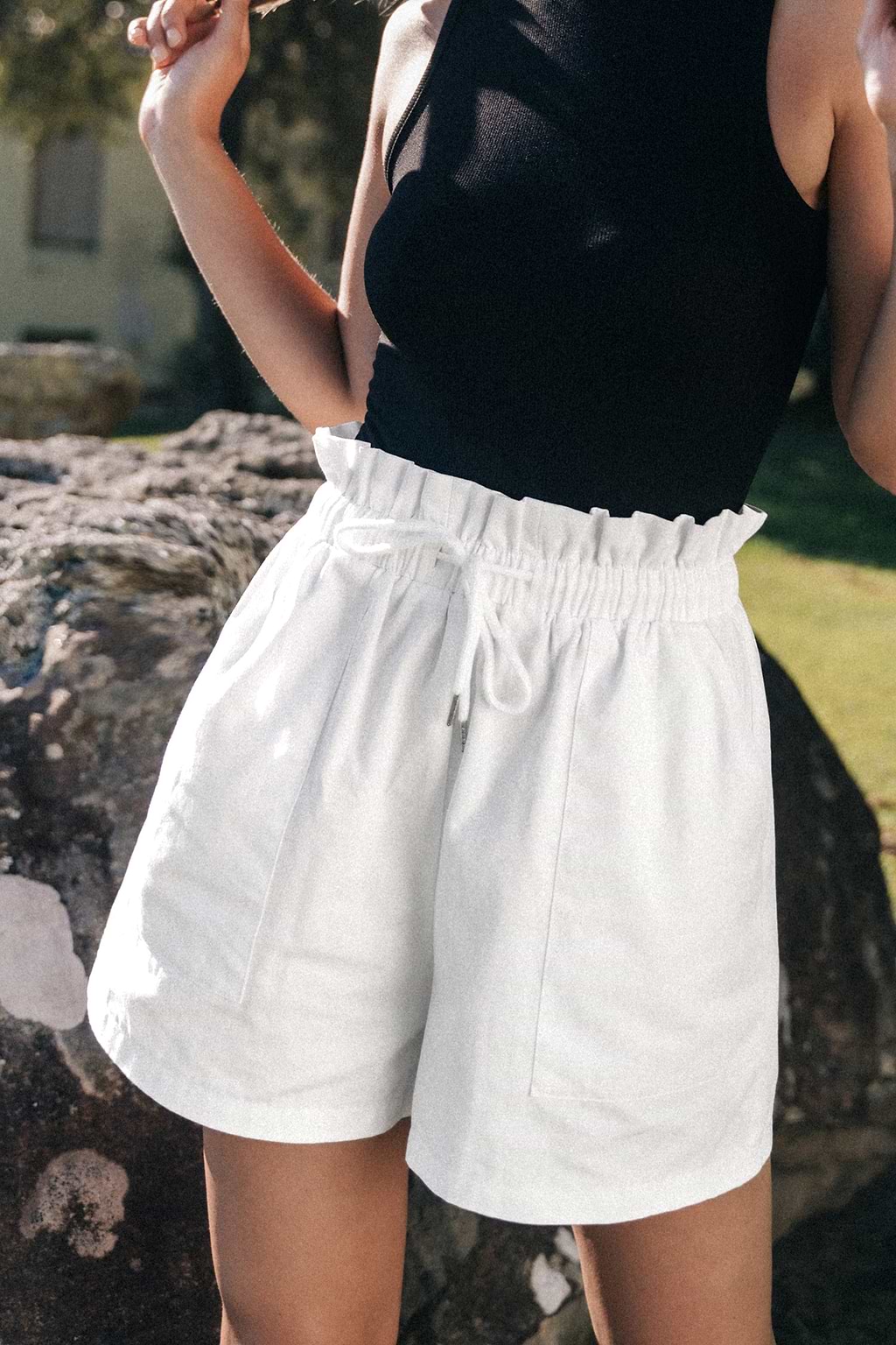Witte paperbag short met wijde pijpen