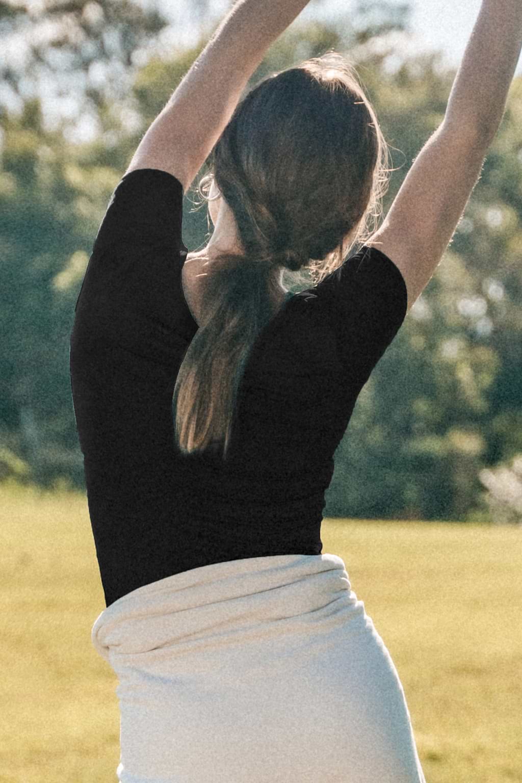 Schwarzer Kurzarm Jersey-Bodysuit mit quadratischem Ausschnitt