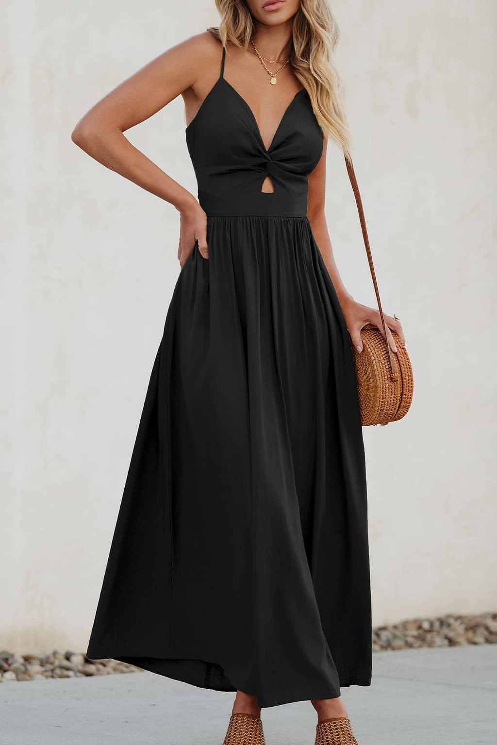 Black Front Twist & Keyhole Maxi Dress