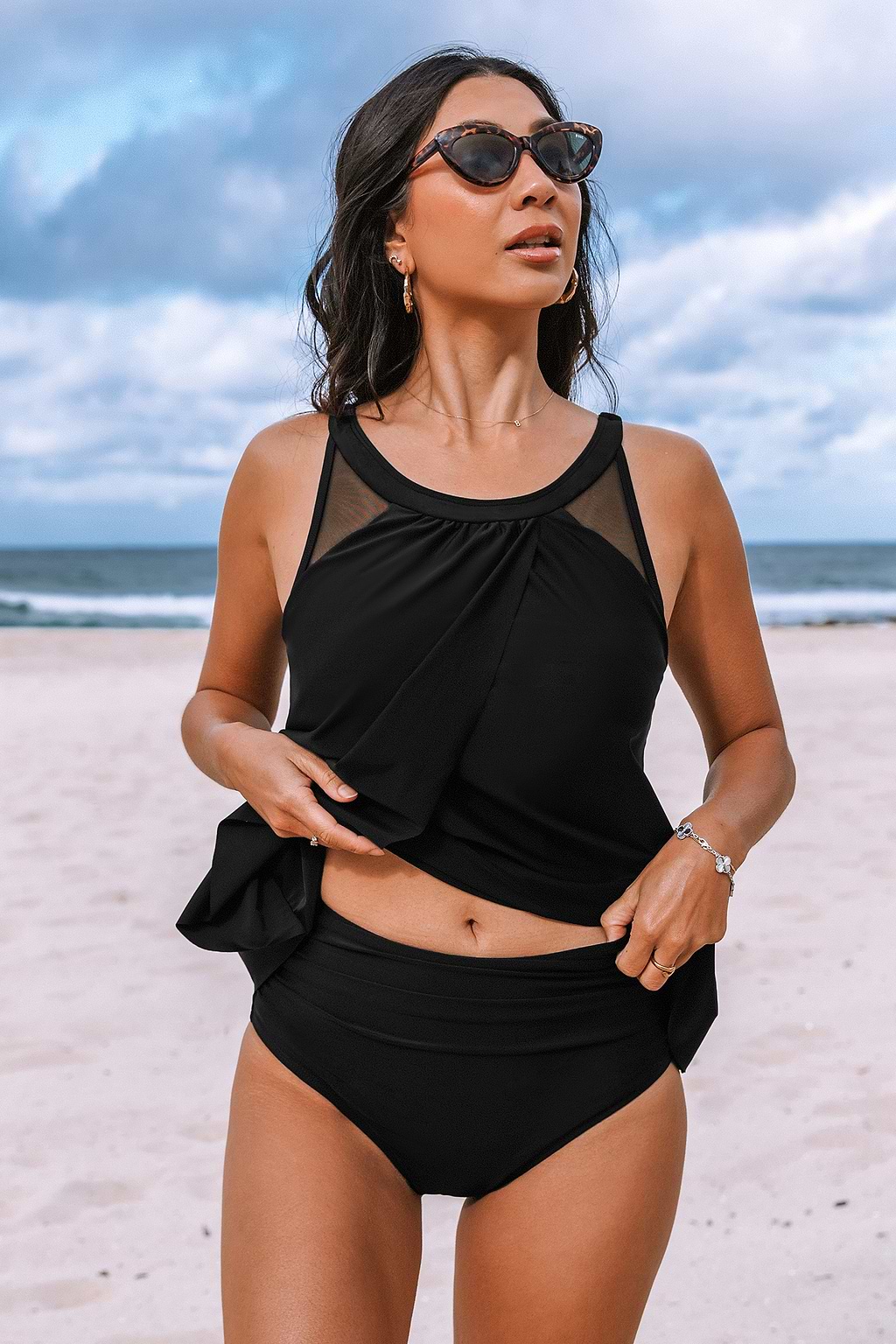 Rundhals-Tankini mit Mesh & Retro-Bikinihose im Set