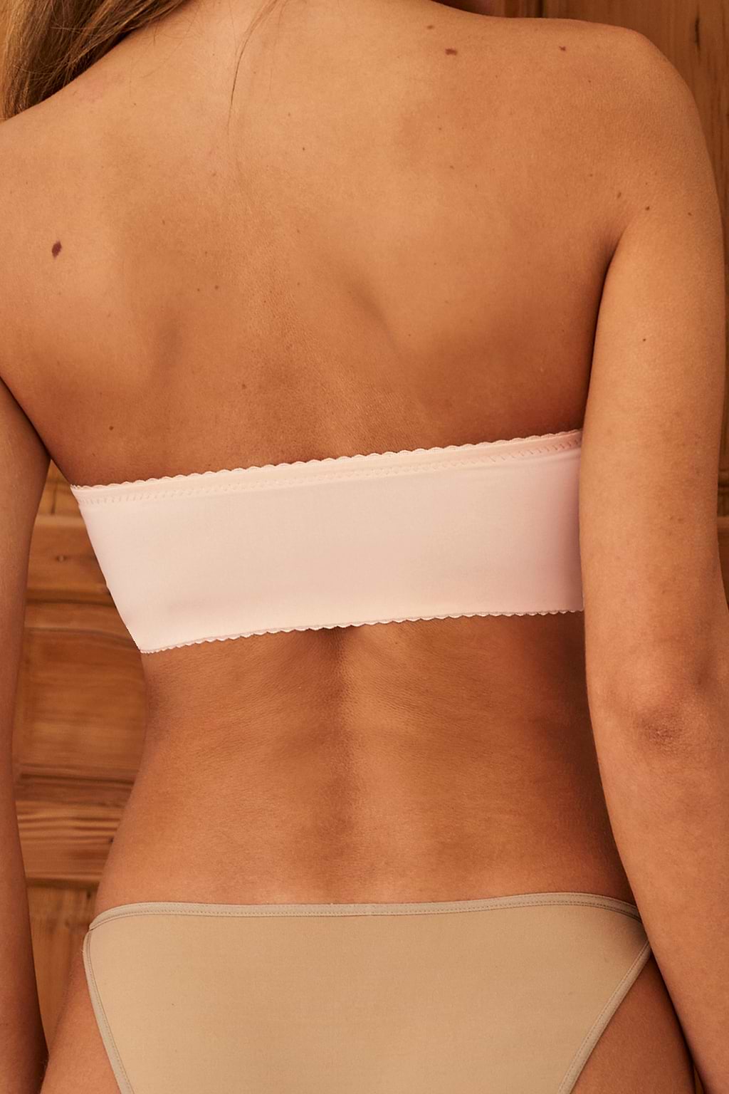 Strapless Front Hook Closure Bra