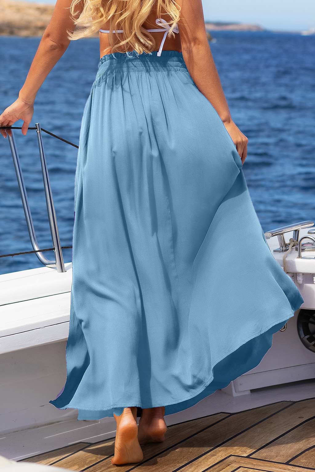 Lichtblauwe maxi-rok met gesmokte taille