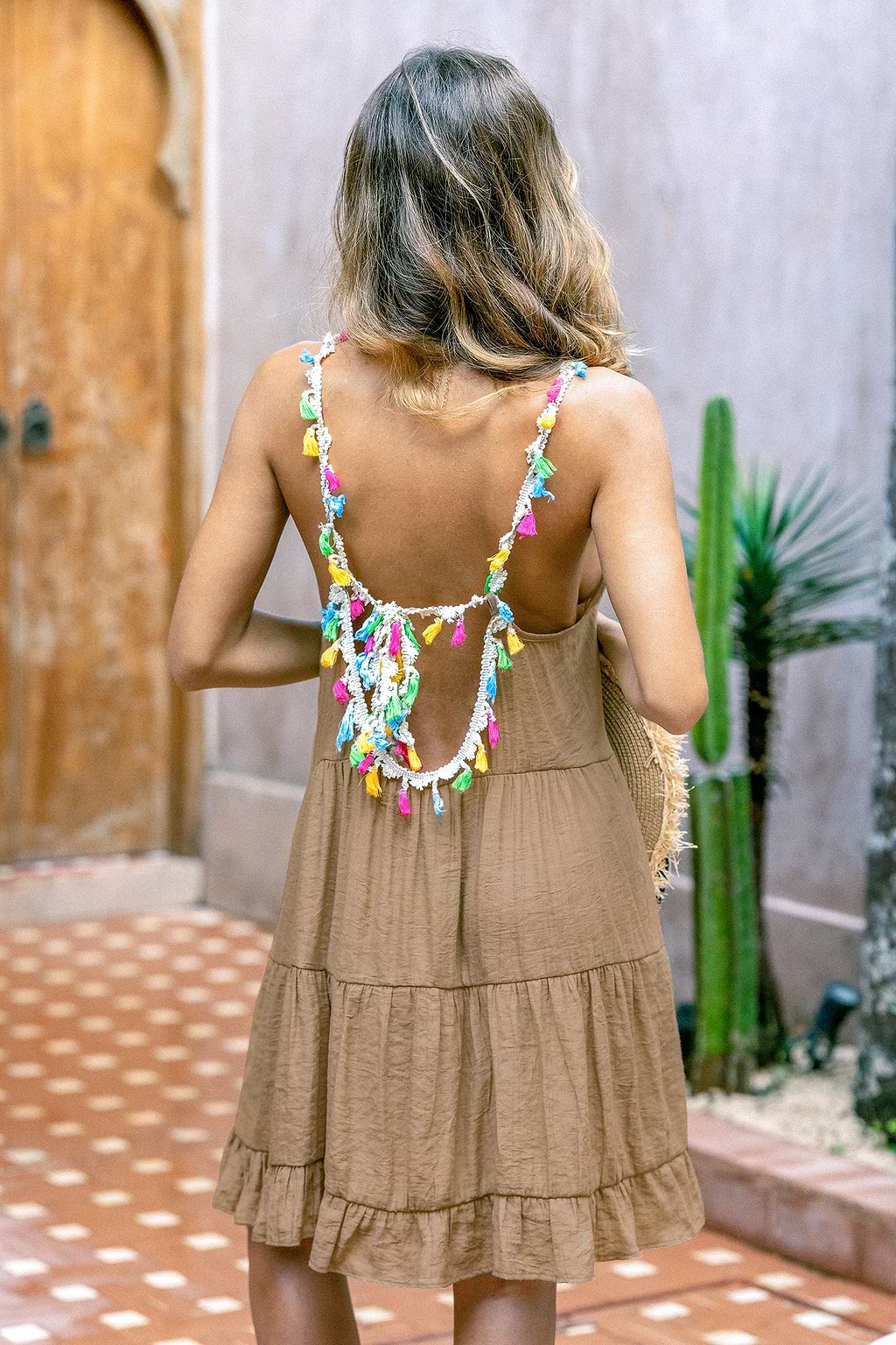 Robe mini cover up à volants