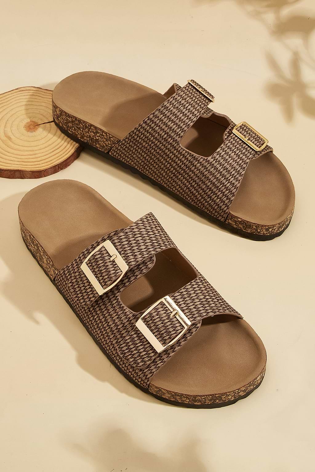 Slides met dubbele gesp en schuine teen