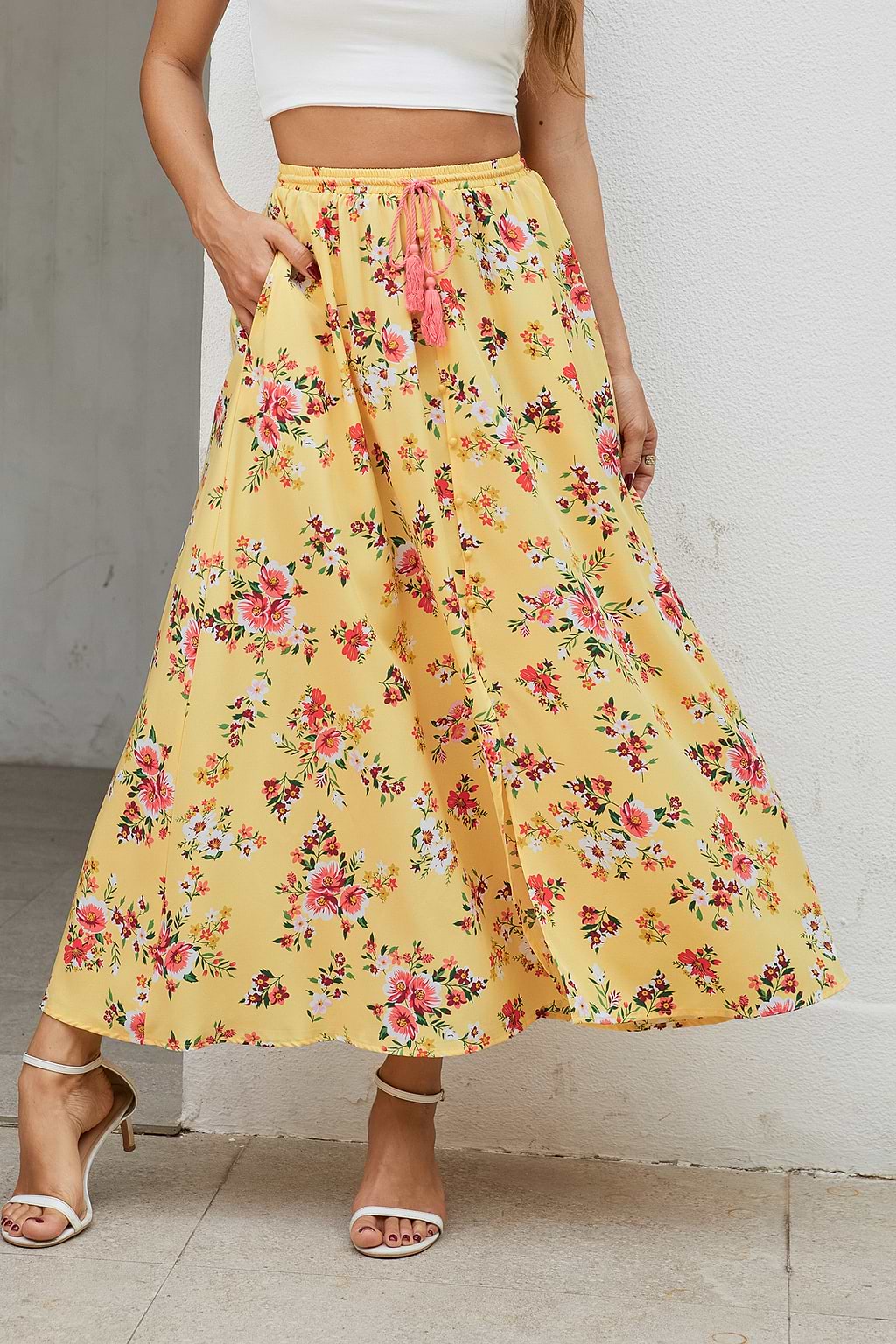 Floraler Maxirock mit Quastenband