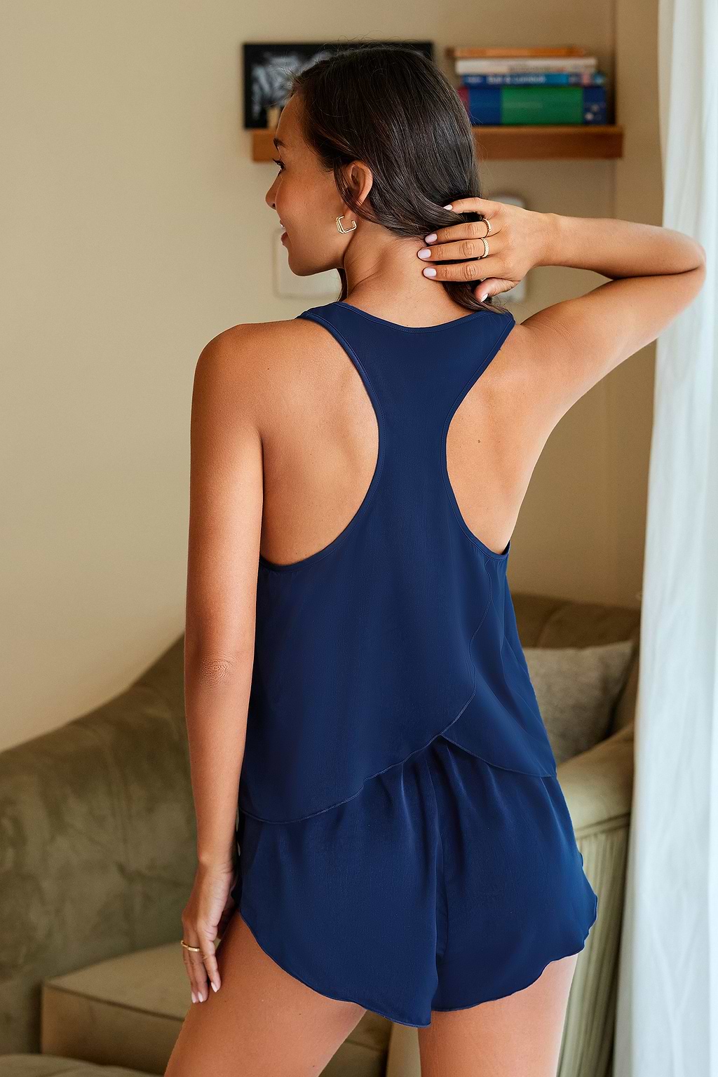 Pyjama à débardeur et short en satin bleu