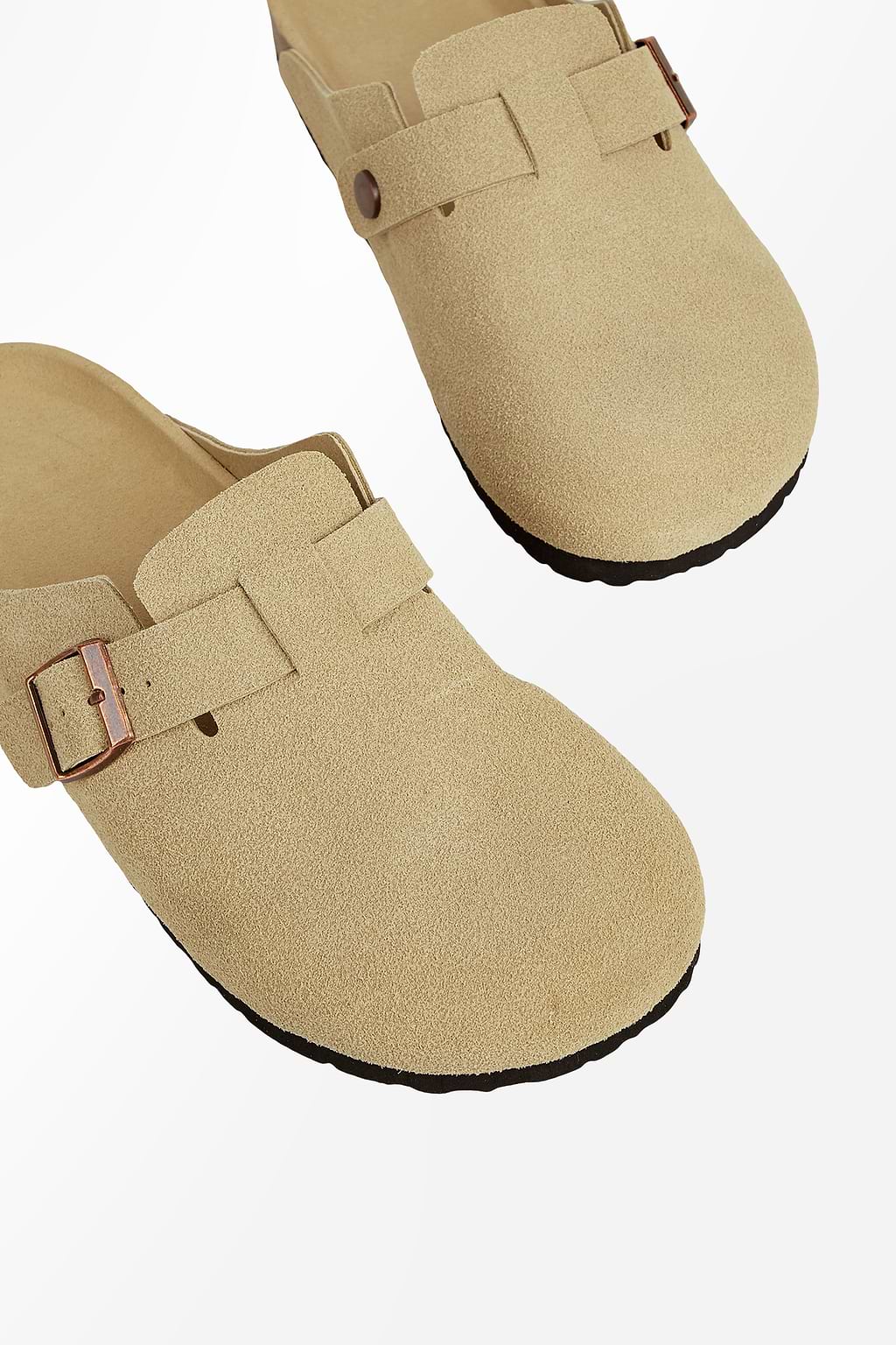Angled Round Toe Birkenstock Boston Clog