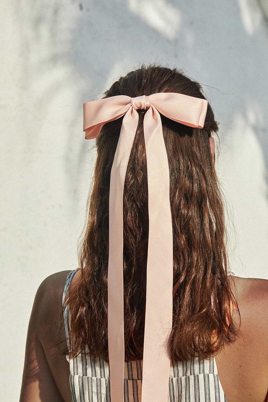 Ensemble de nœuds à cheveux multicolores