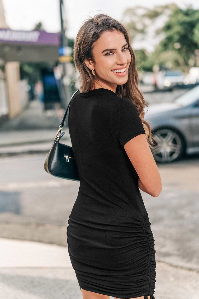 Black Round Neck Short Sleeve Drawstring Mini Dress
