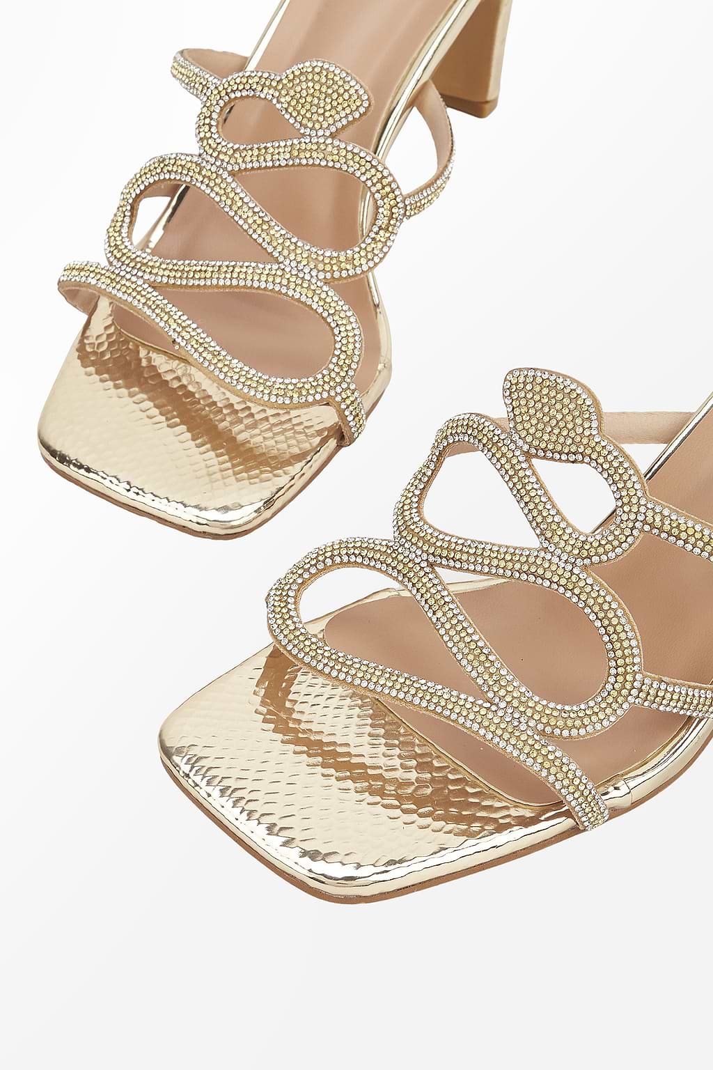 Abstracte band open teen hakken