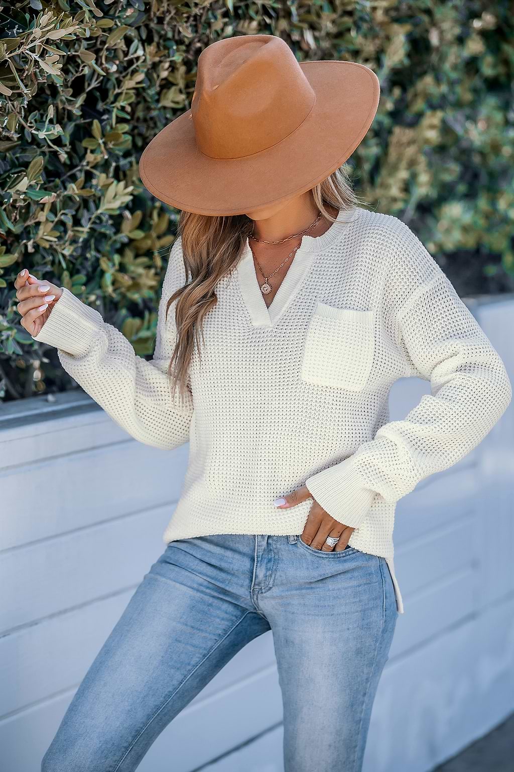 Witte V-hals trui met zakken