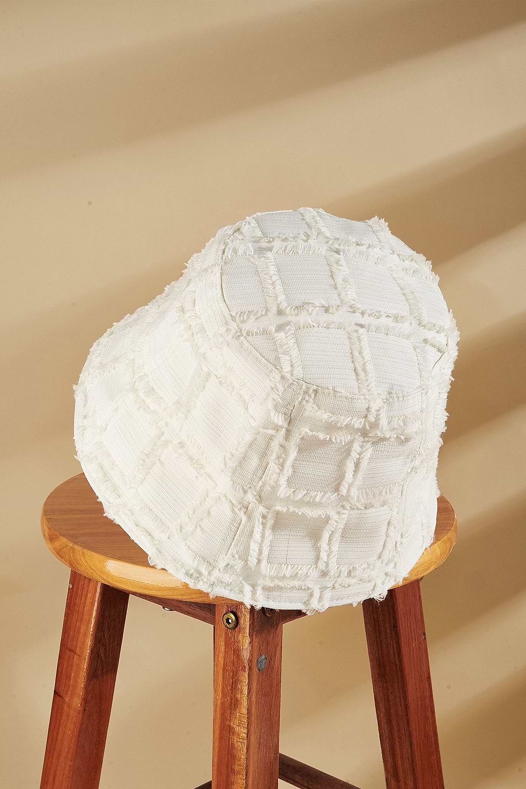 White Frayed Tonal Checker Bucket Hat