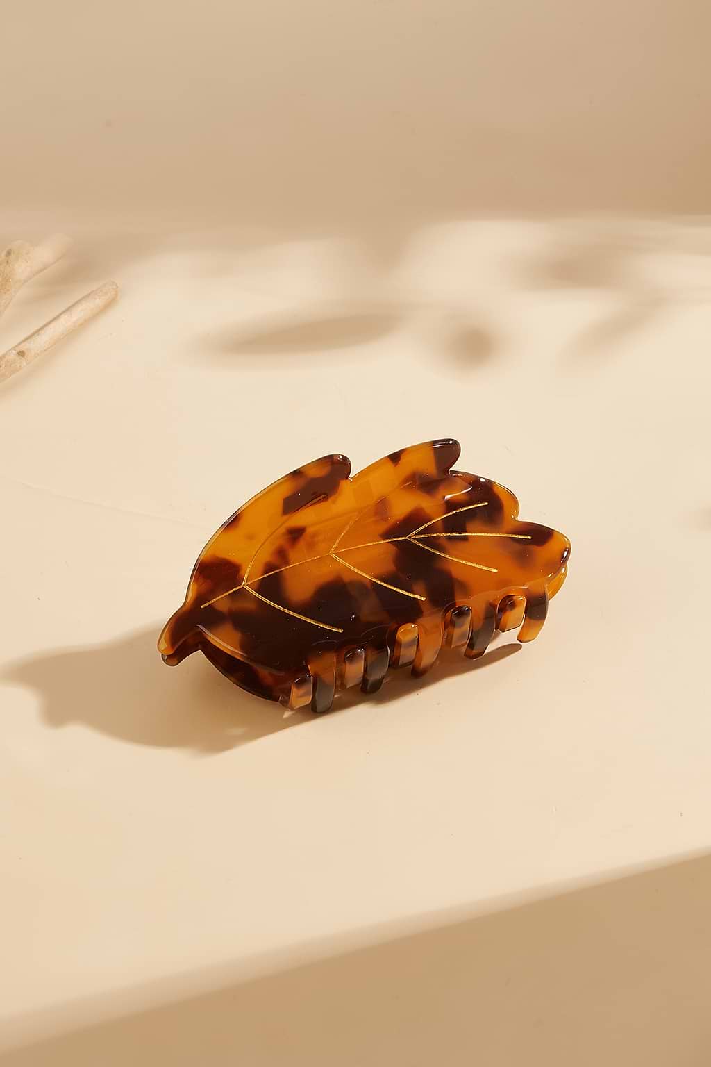 Clip con artiglio di piuma di tartaruga