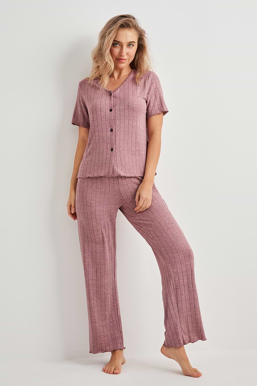 Ensemble pyjama haut et bas en tricot rose