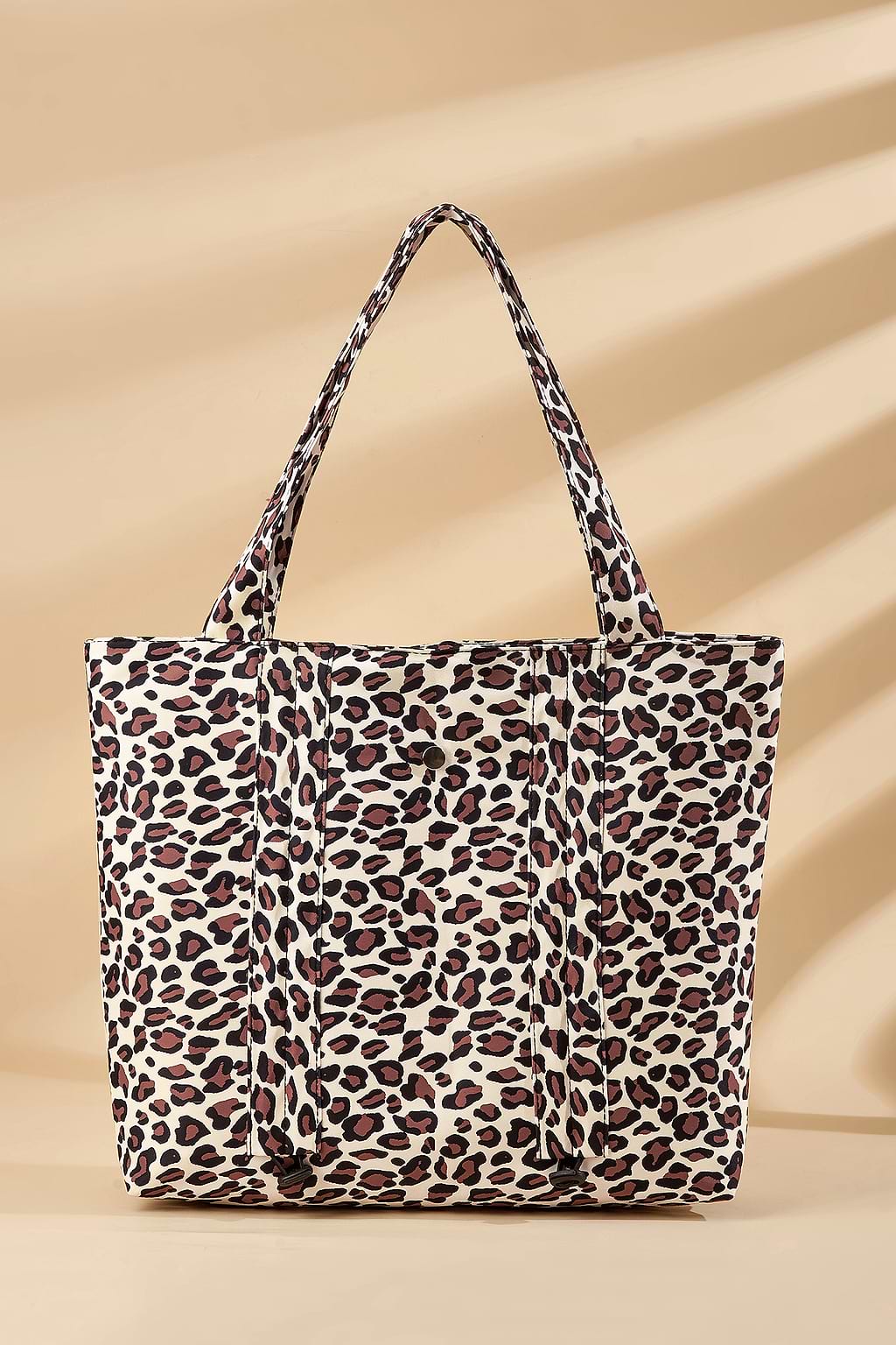 Bolso bandolera con estampado de leopardo