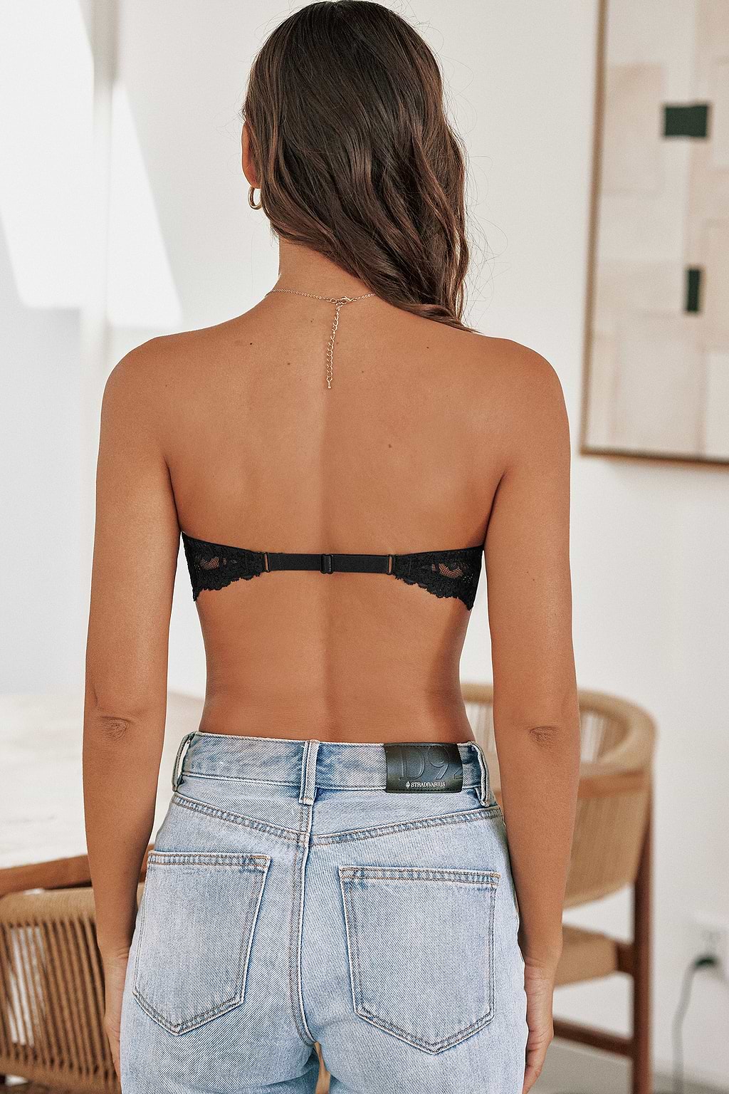 Black Lace Strapless Bra