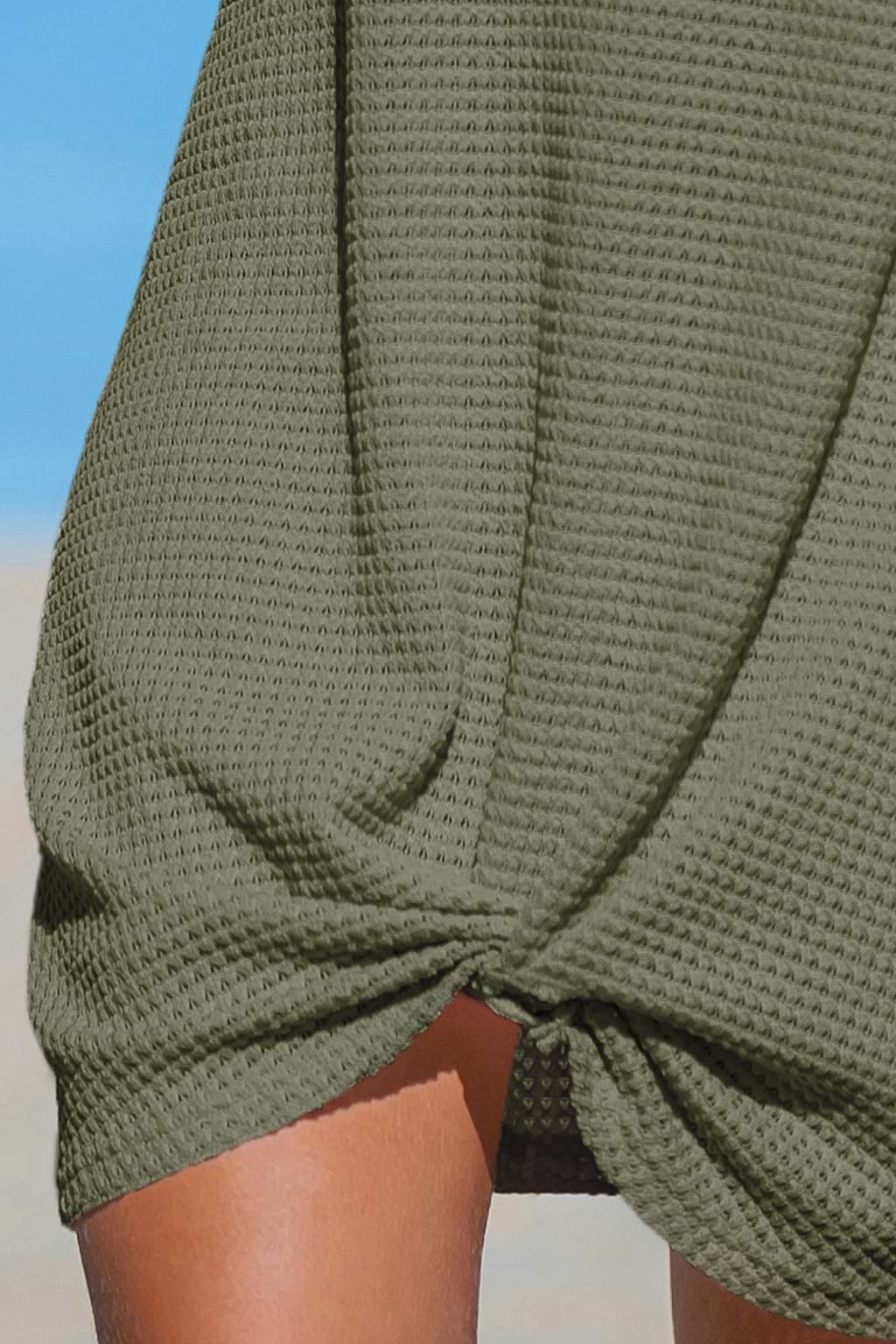 Copricostume twist senza maniche con scollo tondo verde oliva