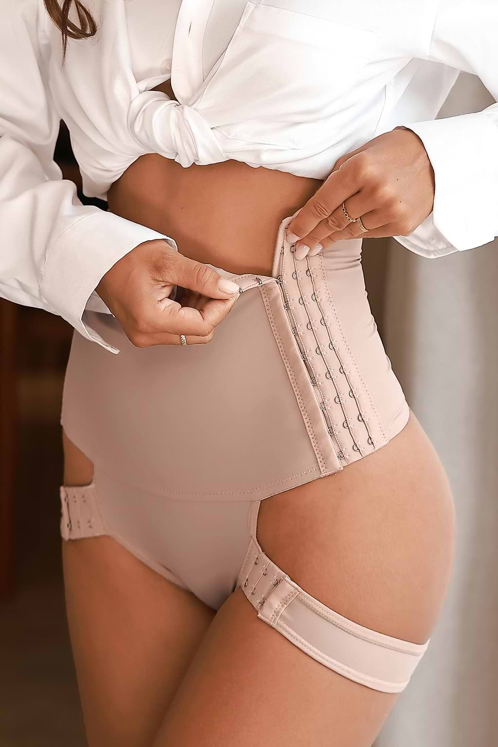 Neutral High-Rise Tummy Control Lifting Shapewear