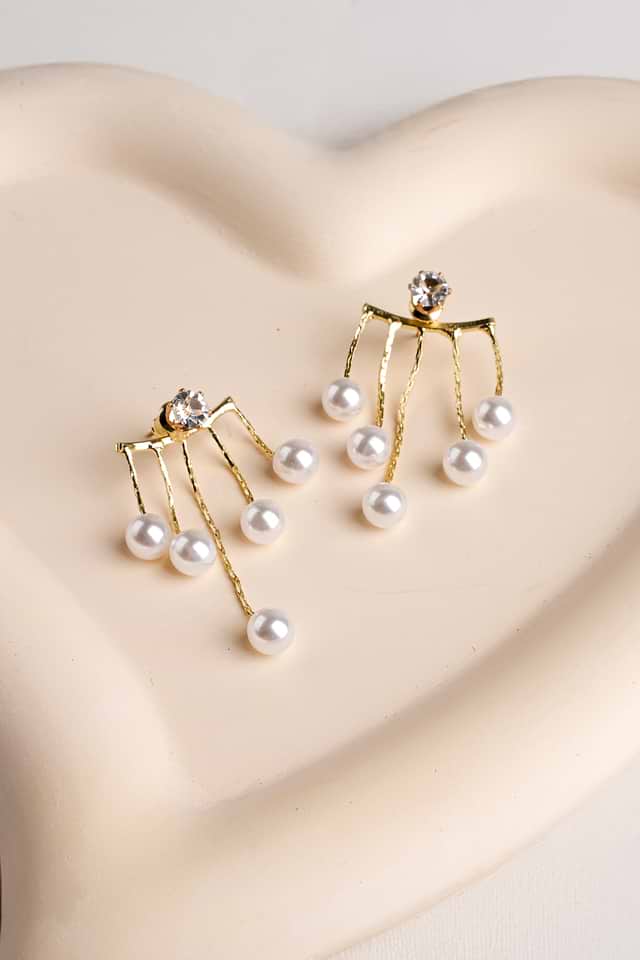 earrings for beach dresses Oceania Baroque Pearl Conch Earrings