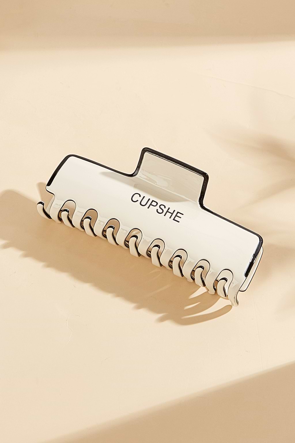 Cupshe Branded Claw Clip