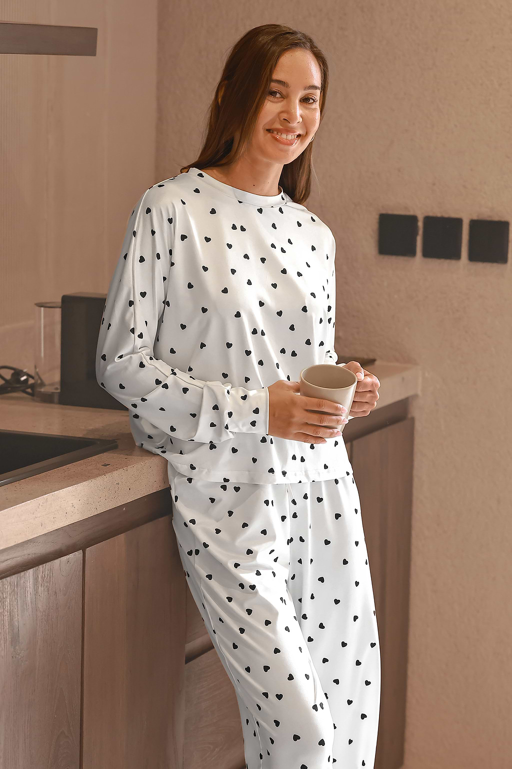 Heart Pattern Long Sleeve Tee & Pants PJ Set