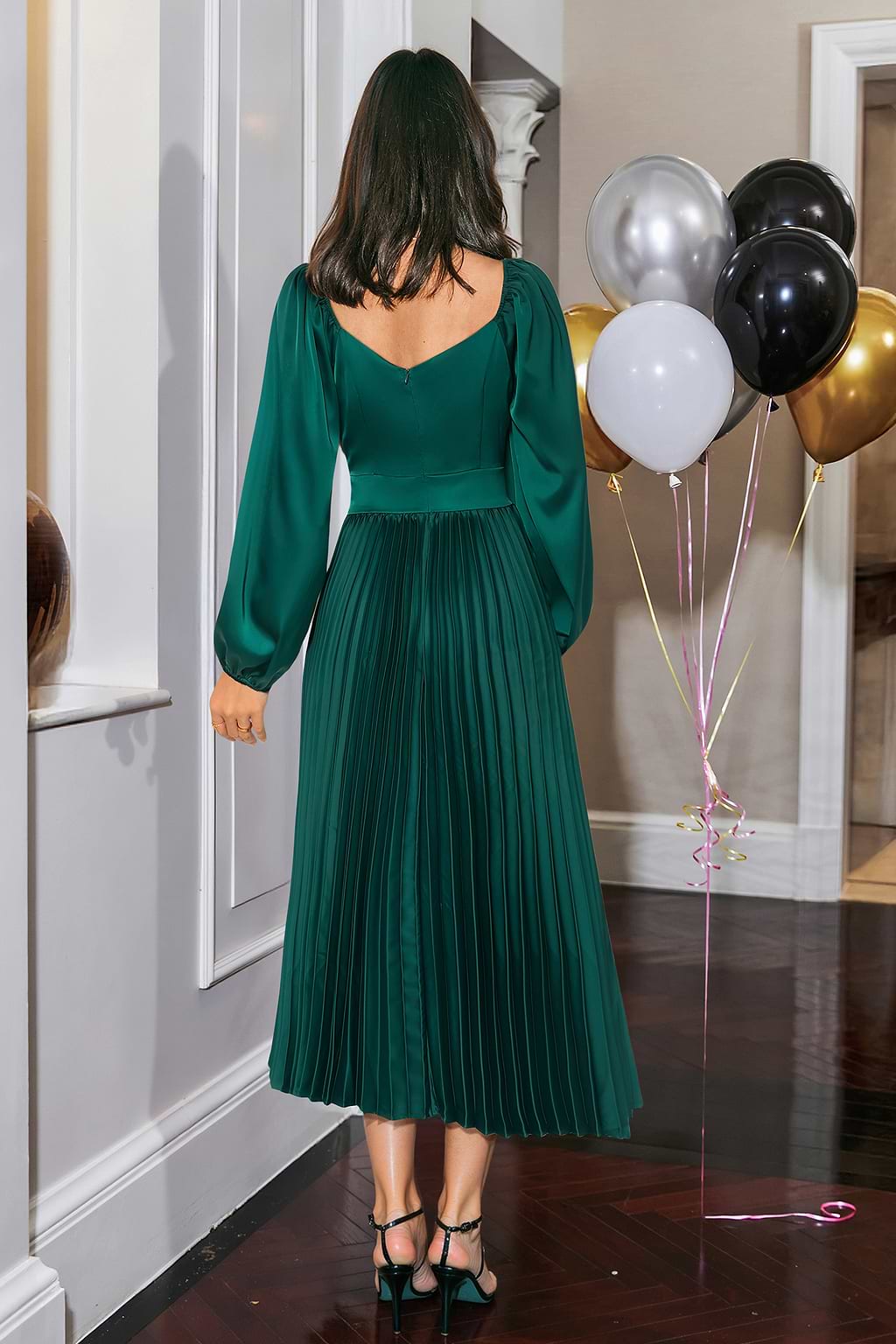 Green Satin Sweetheart Puff Sleeve Midi Dress