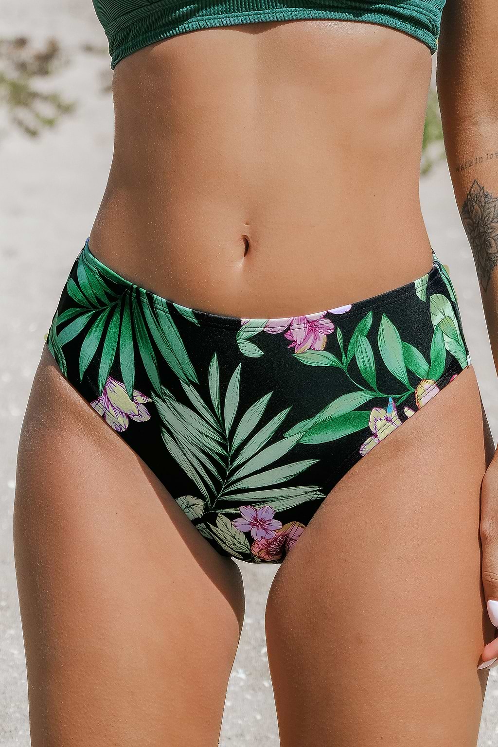 Escaping Tropical Mid-Rise Bikini Bottoms