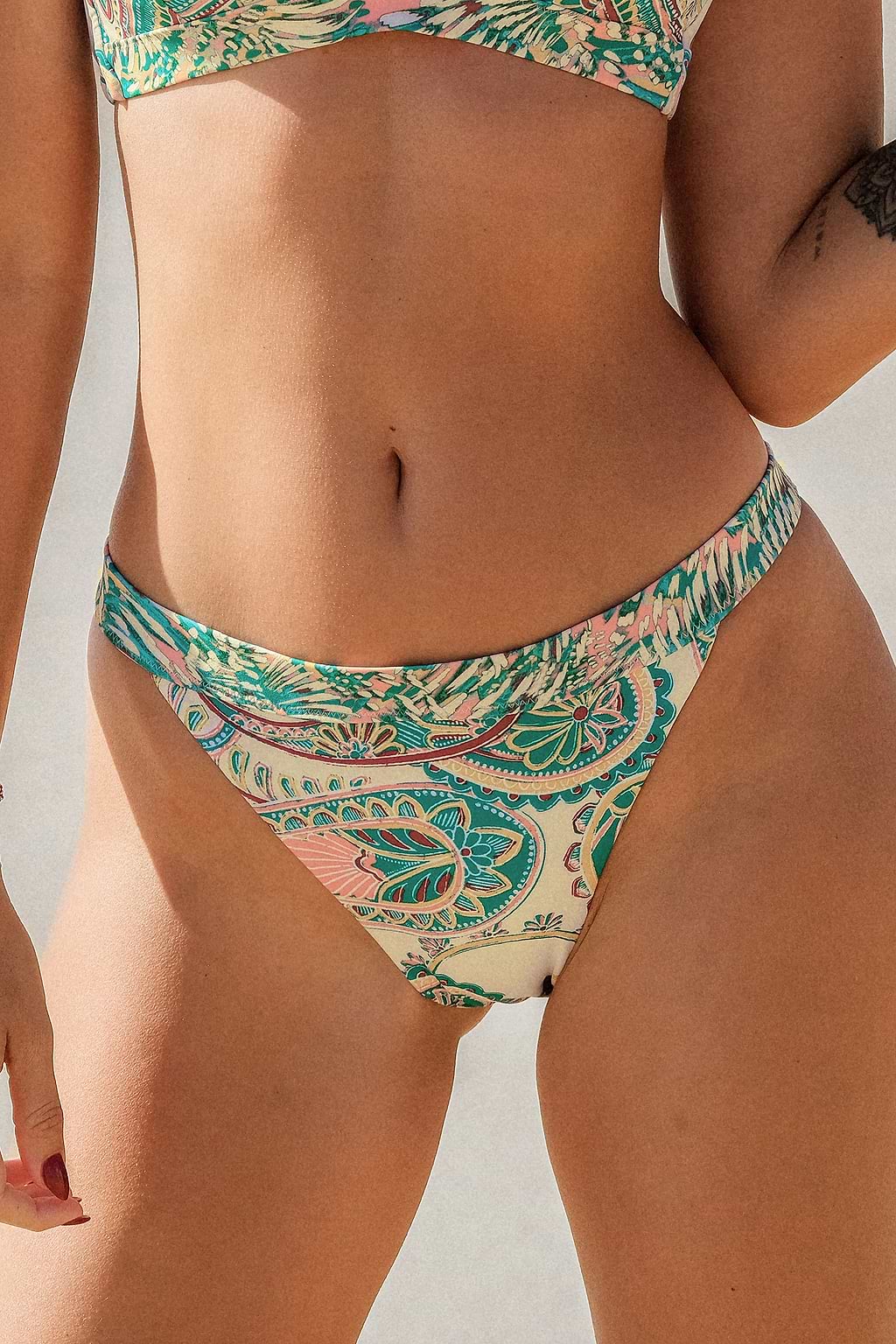 Mix It Up Reversible Banded Hipster Bikini Bottoms