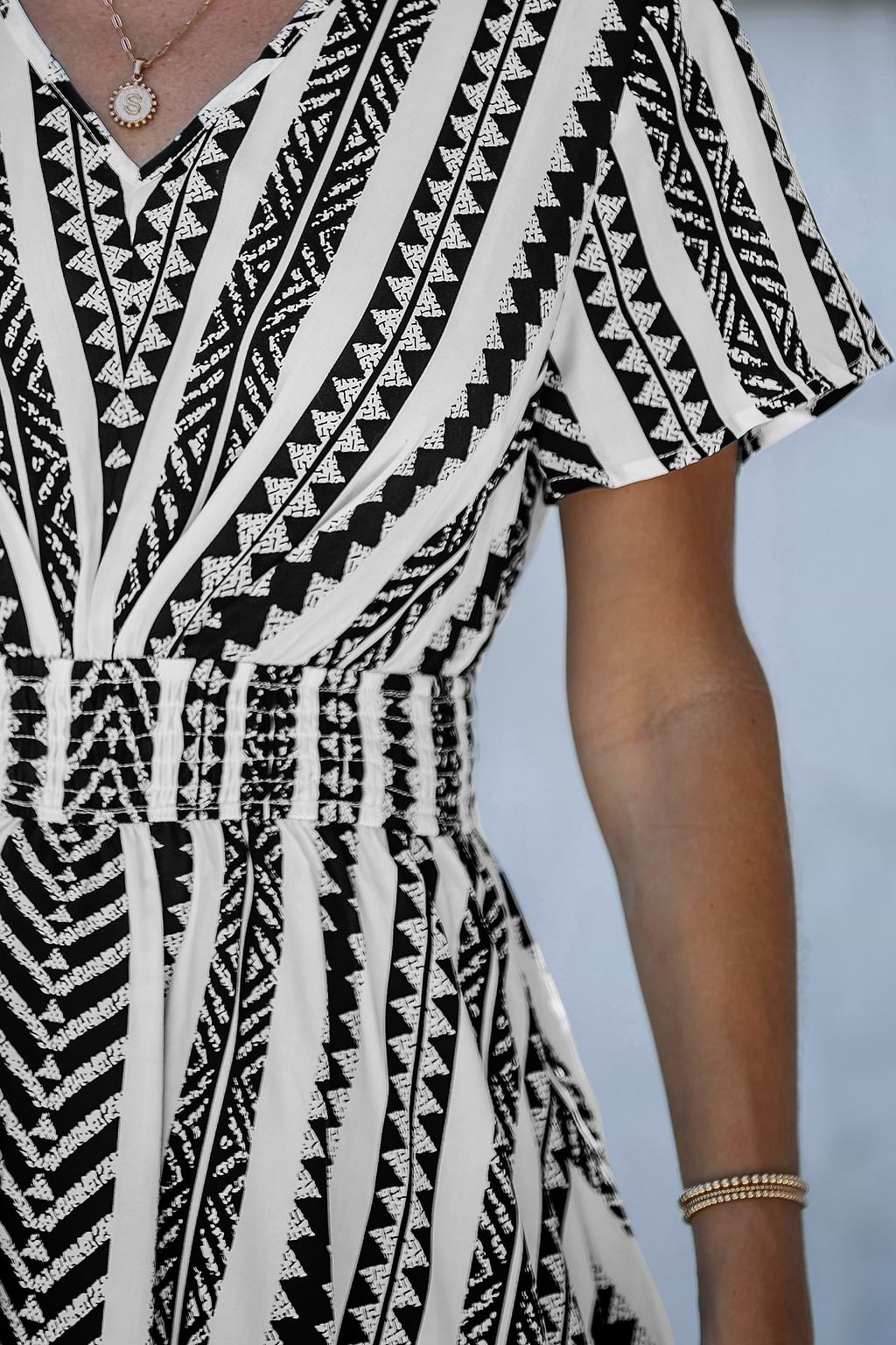 Black & White Geo Short Sleeve Midi Dress