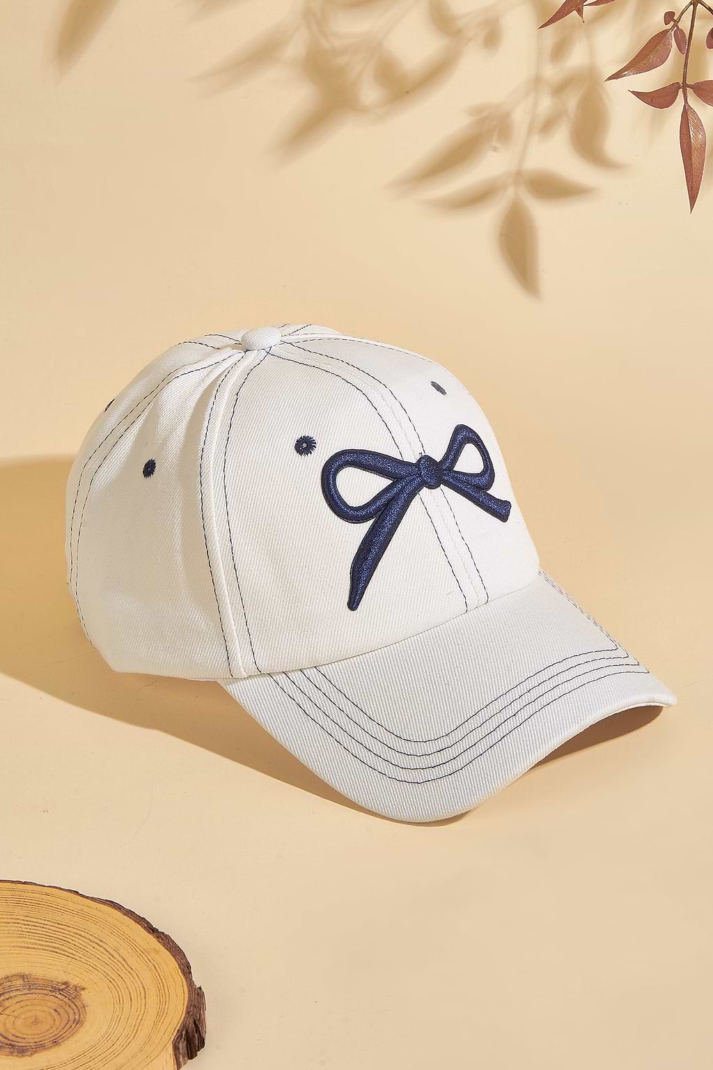 Sweet Tie White Baseball Cap